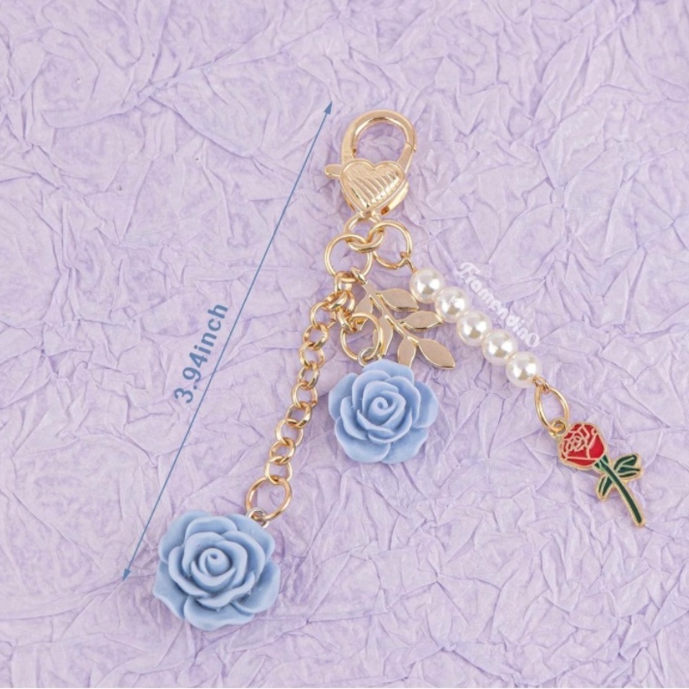 Rose 🌹 keychain/bag charm - Picture 9 of 13